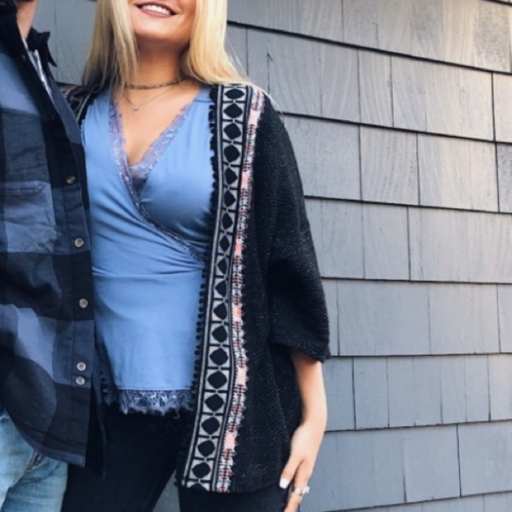 Mid-Sleeve Spring Carrigan